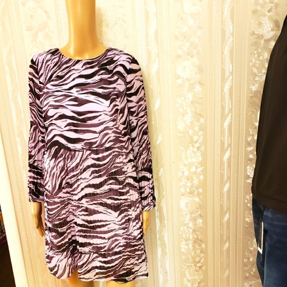 Nine West Ruffle Dress  - Picture 3 of 7